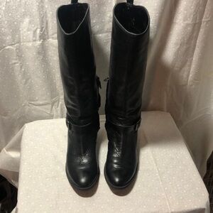 Arturo Chiang Leather Boots